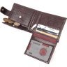 Чоловічий коричневий гаманець з натуральної шкіри з хлястиком KARYA (2421076) - 5