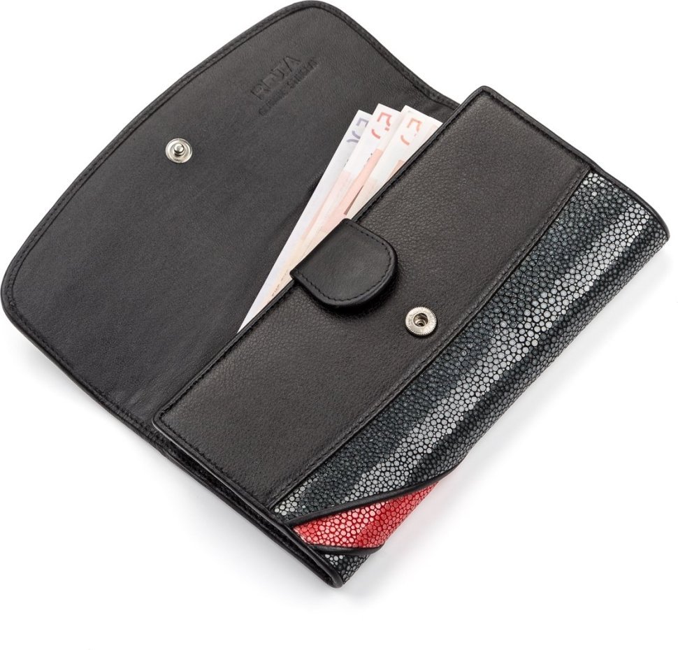 Чорно-червоний жіночий гаманець з натуральної шкіри морського ската STINGRAY LEATHER (024-18117)