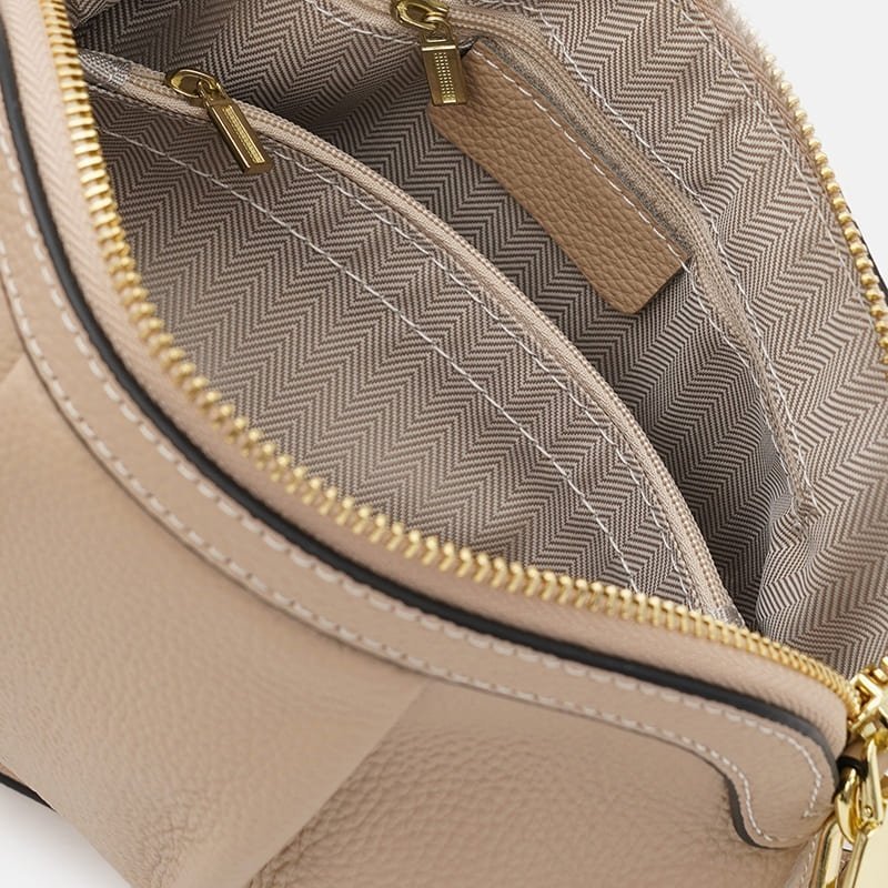 Стильная женская сумка из фактурной кожи на плече бежевого цвета Borsa Leather 94691 фото №5 Стильная женская сумка из фактурной кожи на плече бежевого цвета Borsa Leather 94691 modnotak фото №5