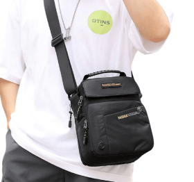 Вместительная мужская сумка барсетка из прочного текстиля через плечо Confident черного цвета 95491