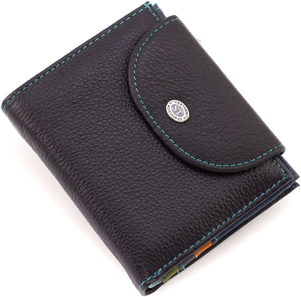 Шкіряний жіночий гаманець чорного кольору з монетницею ST Leather 1767291