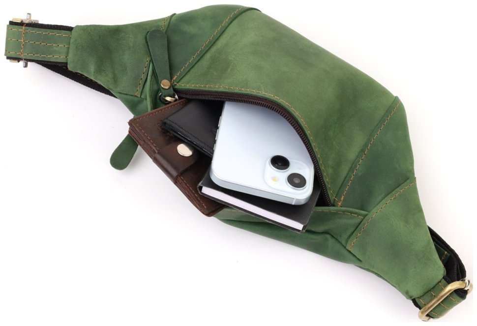 Мужская сумка через плечо из винтажной кожи зелёного цвета Shvigel 95092 фото №7 Мужская сумка через плечо из винтажной кожи зелёного цвета Shvigel 95092 modnotak фото №7
