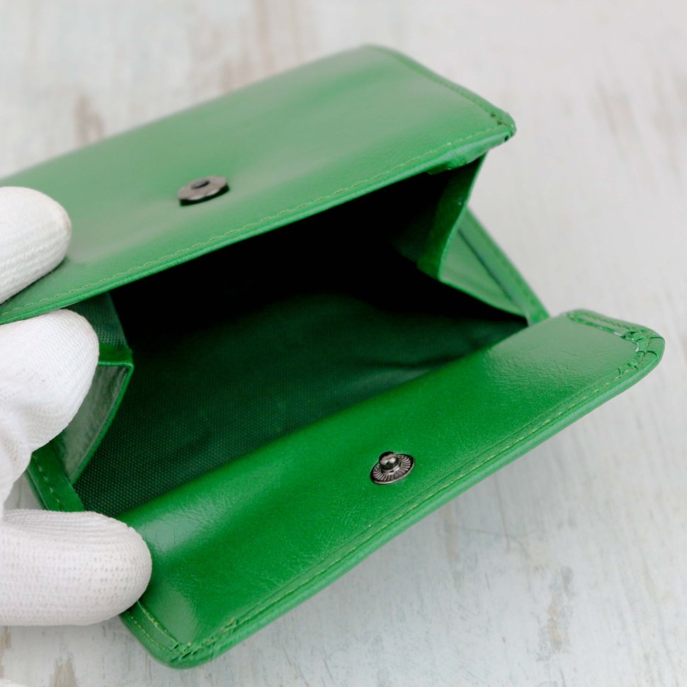 Яскравий зелений жіночий гаманець зі шкірозамінника на кнопці MD Leather (21540)