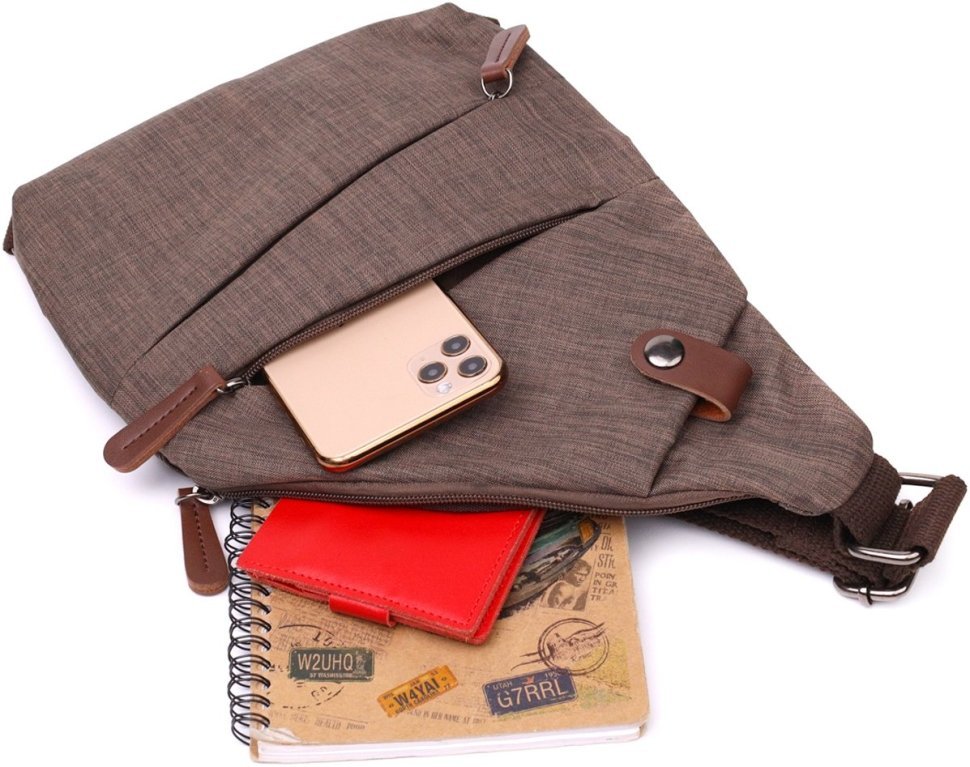 Коричневая мужская сумка-слинг среднего размера из текстиля Vintage 2422198