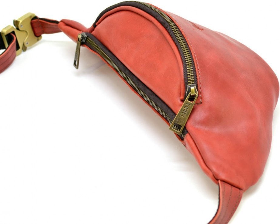 Красная женская поясная сумка из кожи крэйзи хорс от бренда TARWA (19862)