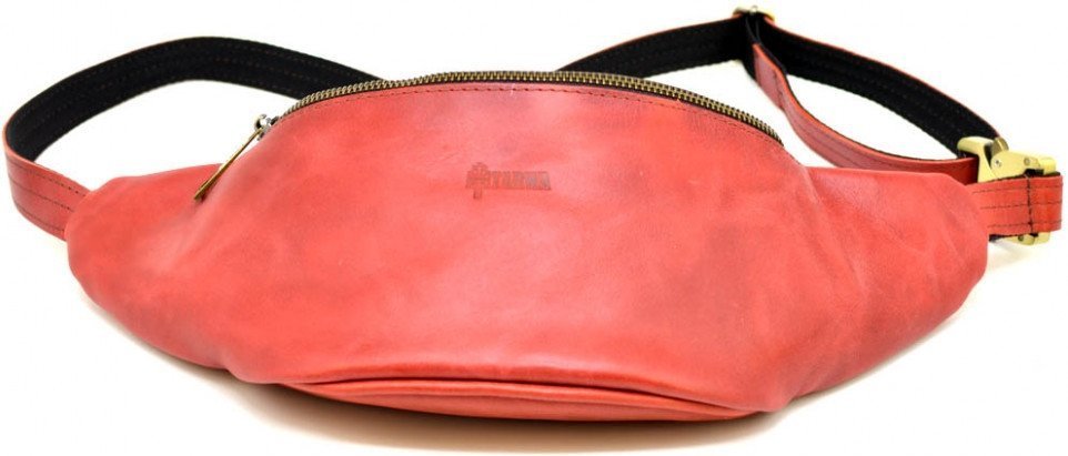 Червона жіноча поясна сумка зі шкіри крейзі хорс від бренду TARWA (19862)