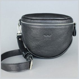 Черная женская сумка-бананка из натуральной кожи флотар BlankNote Vacation 79093