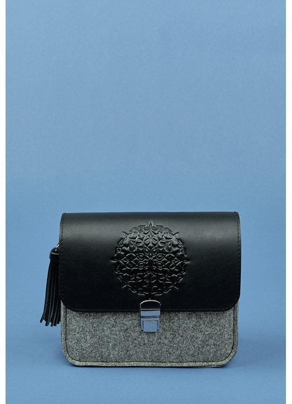 Фетровая женская бохо-сумка c клапаном из черной кожи BlankNote Лилу (12675)