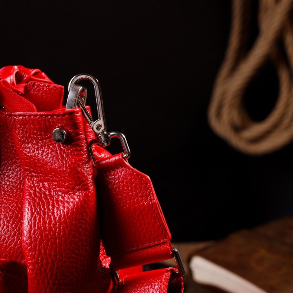 Яскрава повсякденна жіноча сумка із зернистої шкіри червоного кольору KARYA (2420880)
