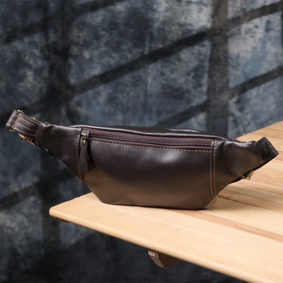 Классическая мужская сумка на пояс из натуральной гладкой кожи коричневого цвета Shvigel 95094 modnotak фото №9