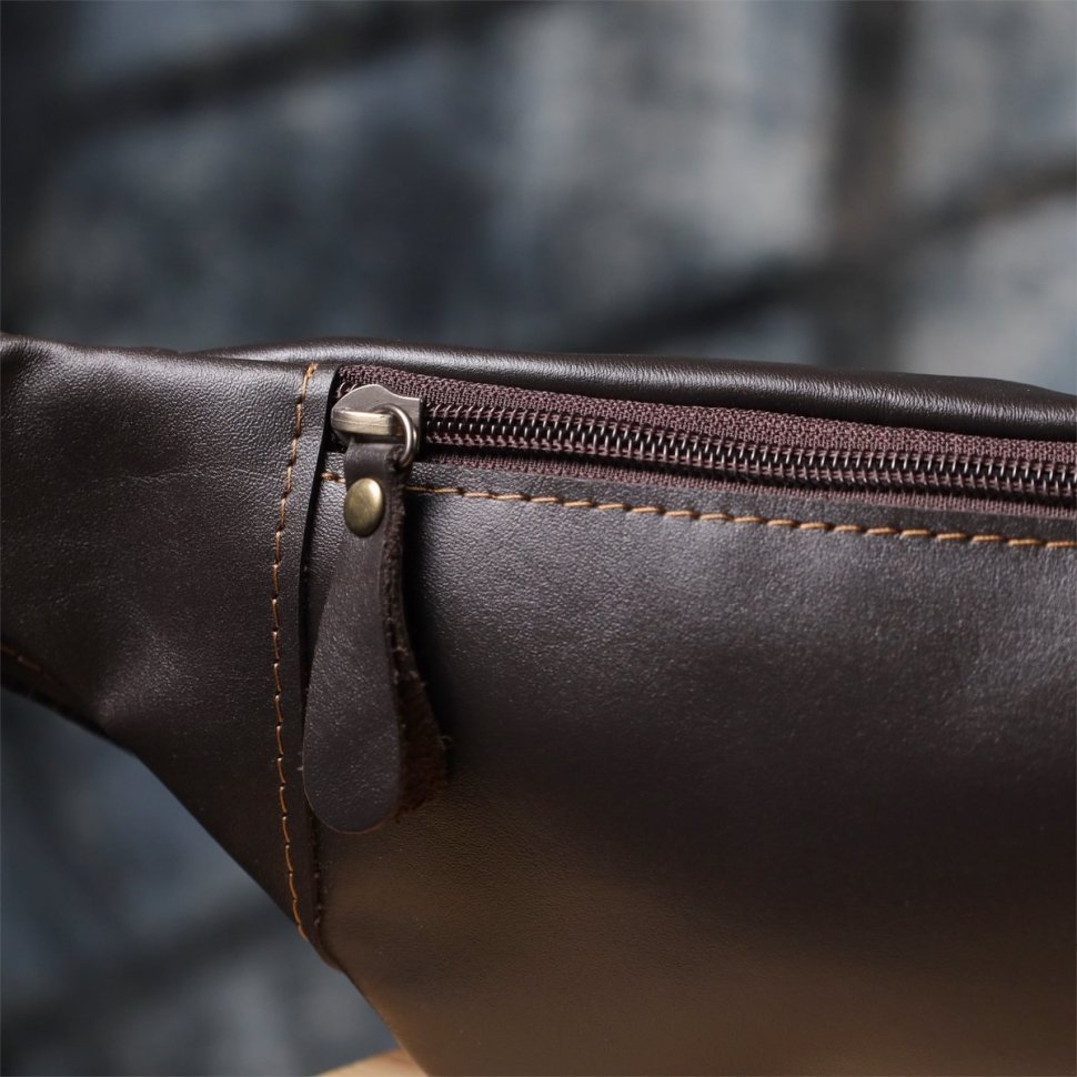 Классическая мужская сумка на пояс из натуральной гладкой кожи коричневого цвета Shvigel 95094 modnotak фото №10