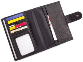 Кожаная обложка для паспорта с фиксацией H.T Leather (16780)