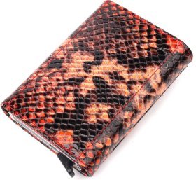 Женская визитница красного цвета из натуральной фактурной кожи под змею KARYA (2420982)