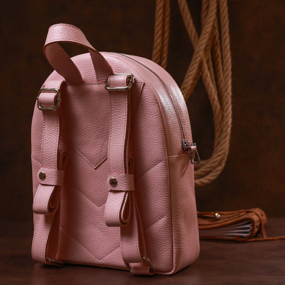 Практичный женский рюкзак из натуральной кожи розового цвета Shvigel (16319)