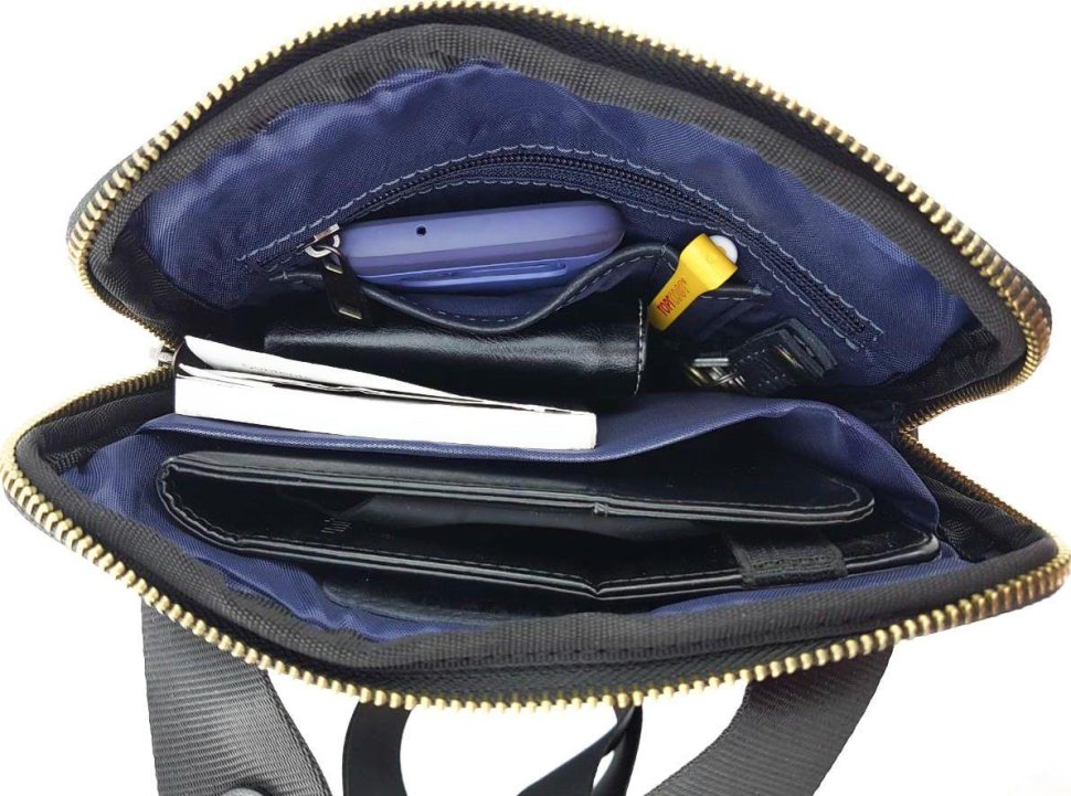 Мужская кожаная сумка планшет среднего размера с карманами VATTO (11838)