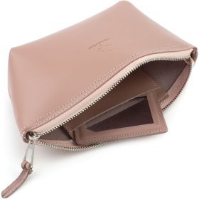 Пудровая женская косметичка из гладкой натуральной кожи на молниевой застежке Grande Pelle (15472)