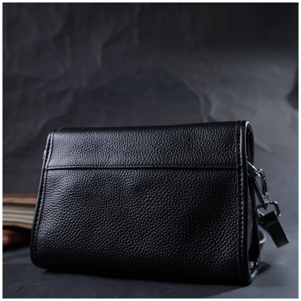 Стильная женская кожаная сумка черного цвета с длинным плечевым ремешком Vintage 2422259