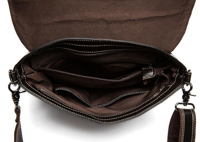 Темно-коричнева чоловіча сумка-месенджер з натуральної шкіри горизонтального типу Bexhill (15839)