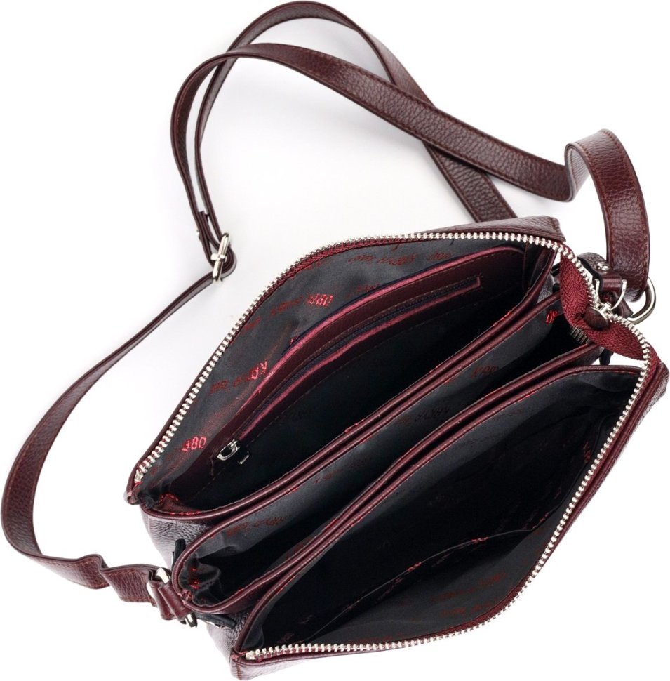 Жіноча шкіряна сумка-кроссбоді бордового кольору на плече KARYA (2420883)
