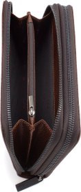 Шкіряний чоловічий клатч коричневого кольору з кистьовим ремінцем KARYA (21016)