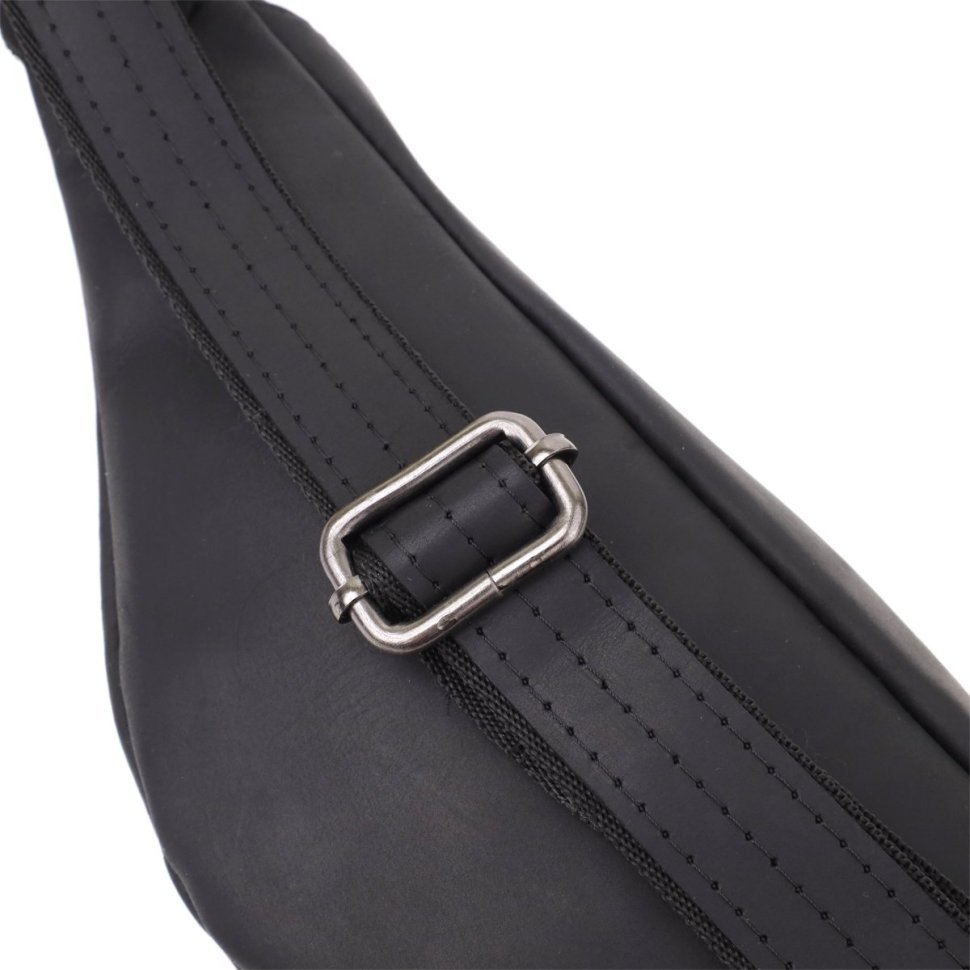 Качественная мужская сумка-бананка из винтажной кожи чёрного цвета Shvigel 95097 modnotak фото №5