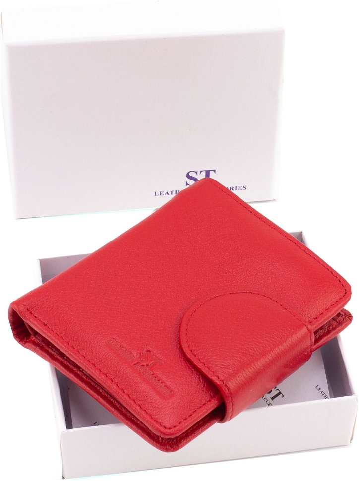Невеликий жіночий гаманець із натуральної шкіри червоного кольору на кнопці ST Leather 1767297