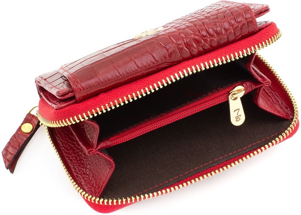 Удобный женский кошелек красного цвета с золотистой фурнитурой Tony Bellucci (12437)