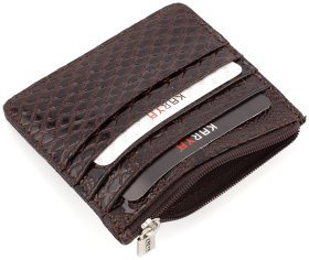 Коричневый миниатюрный картхолдер из натуральной кожи с тиснением KARYA (15520)