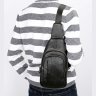 Вместительная мужская сумка-слинг на плечо из фактурной кожи черного цвета Tiding Bag (15886) - 2