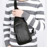 Вместительная мужская сумка-слинг на плечо из фактурной кожи черного цвета Tiding Bag (15886) - 8