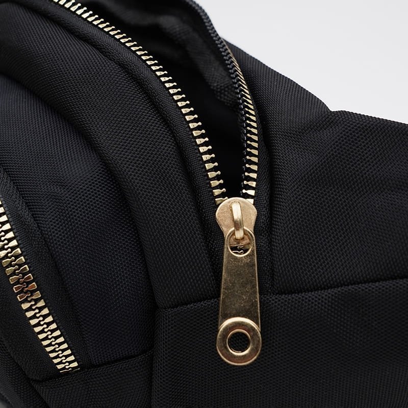 Стильная женская сумка-бананка из прочного текстиля черного цвета Monsen 104498 modnotak фото №3