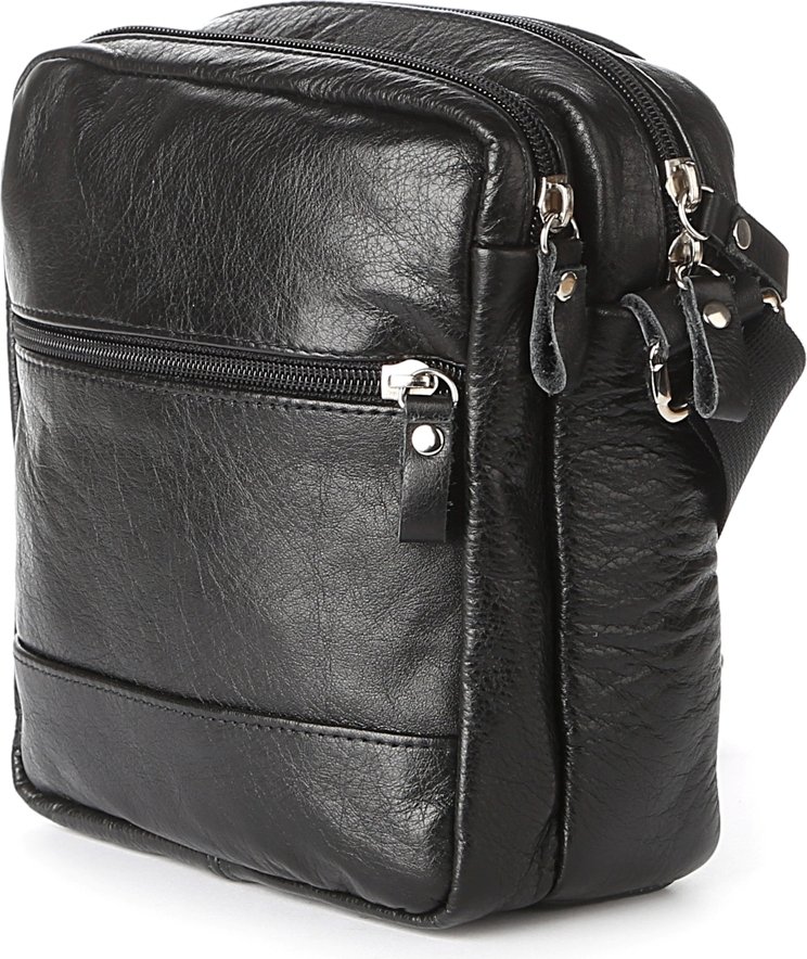 Объемная мужская сумка на плечо из натуральной черной кожи SHVIGEL (00926)