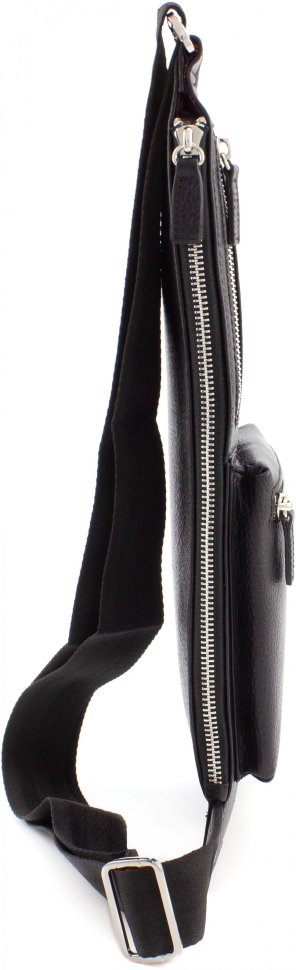Чоловіча вертикальна сумка-рюкзак їх натуральної шкіри чорного кольору KARYA (0847-45)