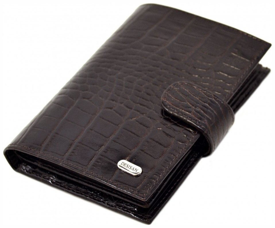 Мужской кожаный кошелек под фактуру кроко на кнопке с вкладышем для документов Desisan 106598 коричневого цвета modnotak фото №6