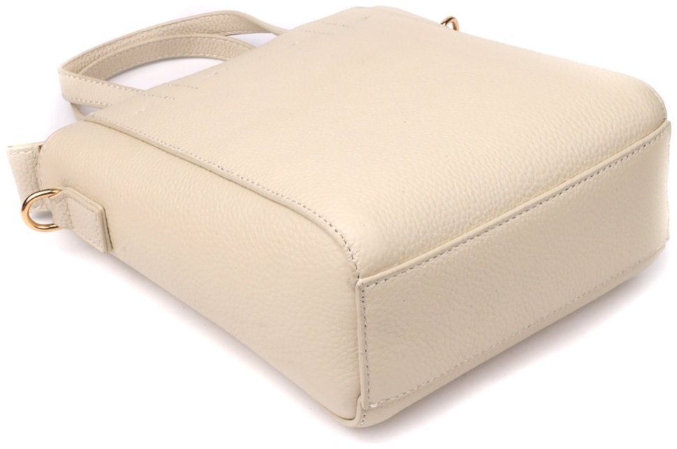 Ділова жіноча сумка у формі трапеції із фактурної шкіри білого кольору Vintage 98198 modnotak фото №5