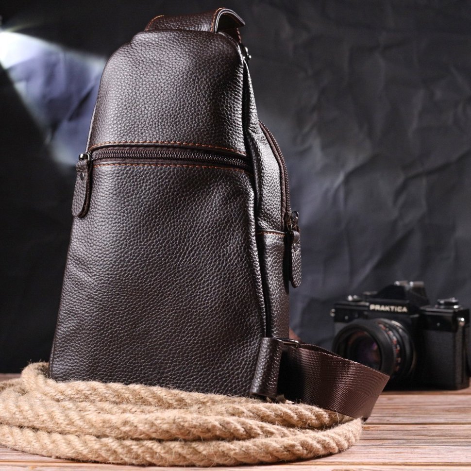 Универсальная мужская сумка-рюкзак из фактурной кожи коричневого цвета Vintage (2421308) 