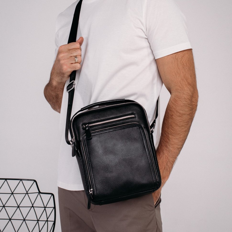 Чоловіча чорна сумка-барсетка з натуральної шкіри з вираженою фактурою Tiding Bag (15770)