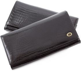 Жіночий гаманець чорного кольору в лаку ST Leather (16306)
