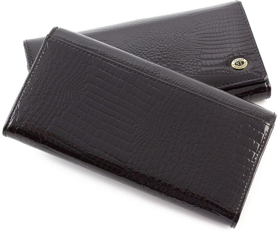 Женский кошелек черного цвета в лаке ST Leather (16306)
