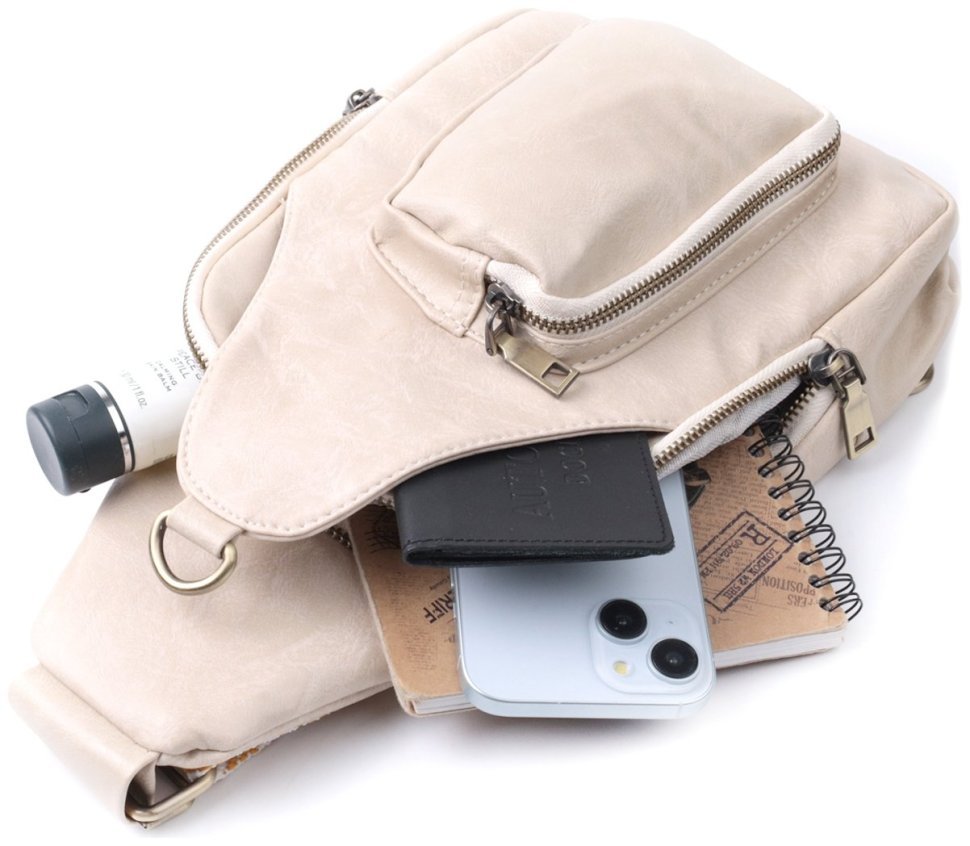 Городская женская сумка-слинг из качественного кожзама с текстильной лямкой Vintage белого цвета 97599 modnotak фото №9