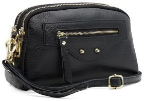 Небольшая женская сумка на каждый день из фактурной кожи Borsa Leather 108899 черного цвета