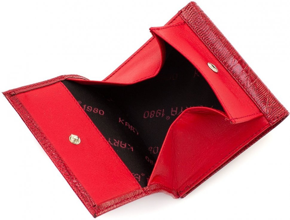 Удобный женский кошелек из натуральной кожи красного цвета с монетницей KARYA (19516)